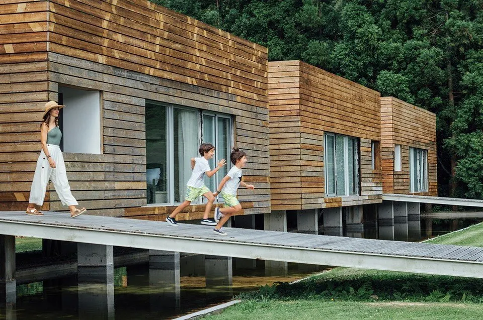 Furnas Lake Forest Living.