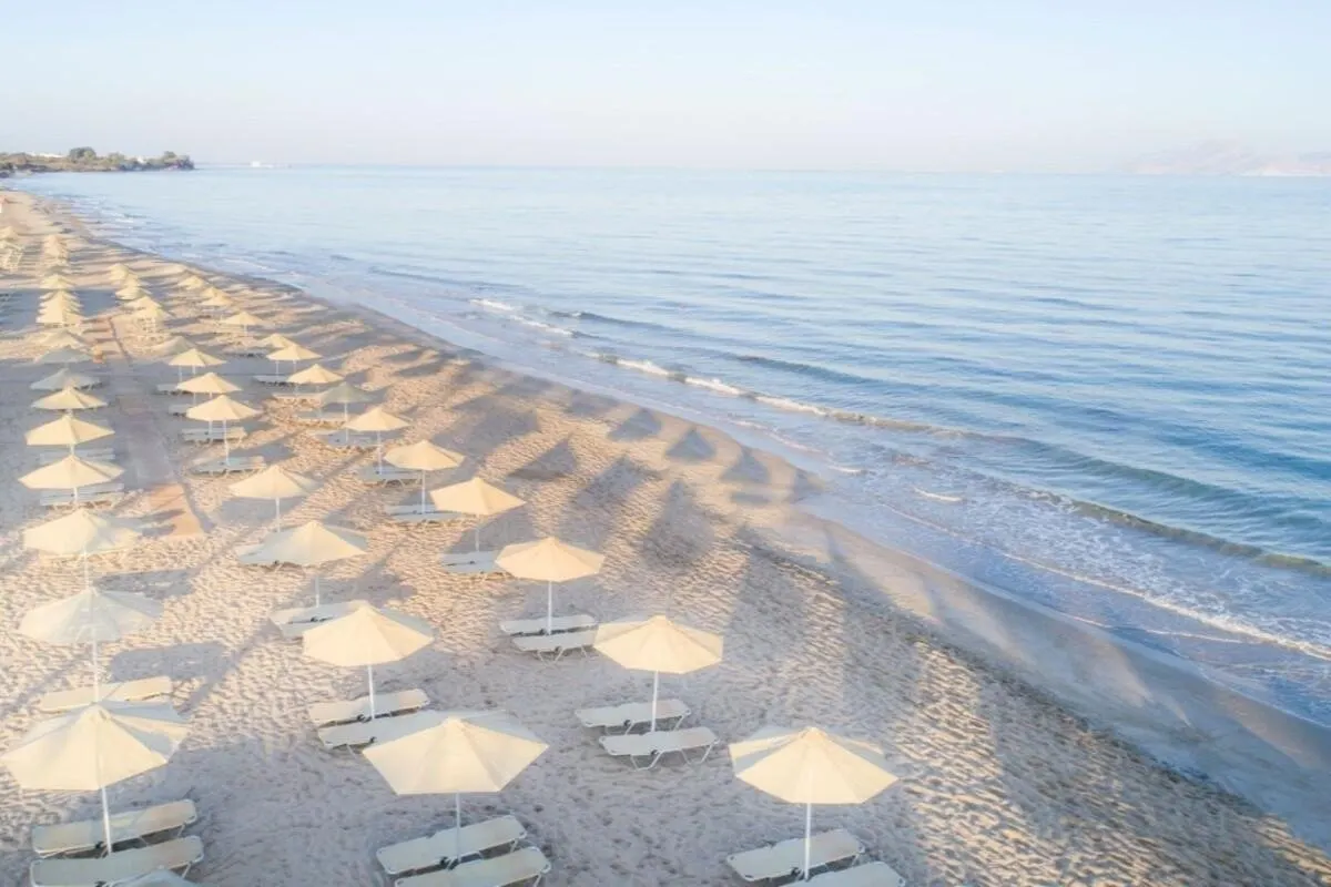 Horizon Beach Resort - strand