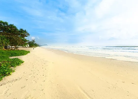AndOlives-Thailand-Khanom-Aava-Resort-strand