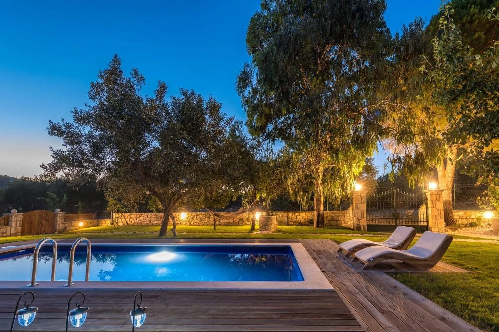 Leeda's Cottage - THE CLASSIC COTTAGE