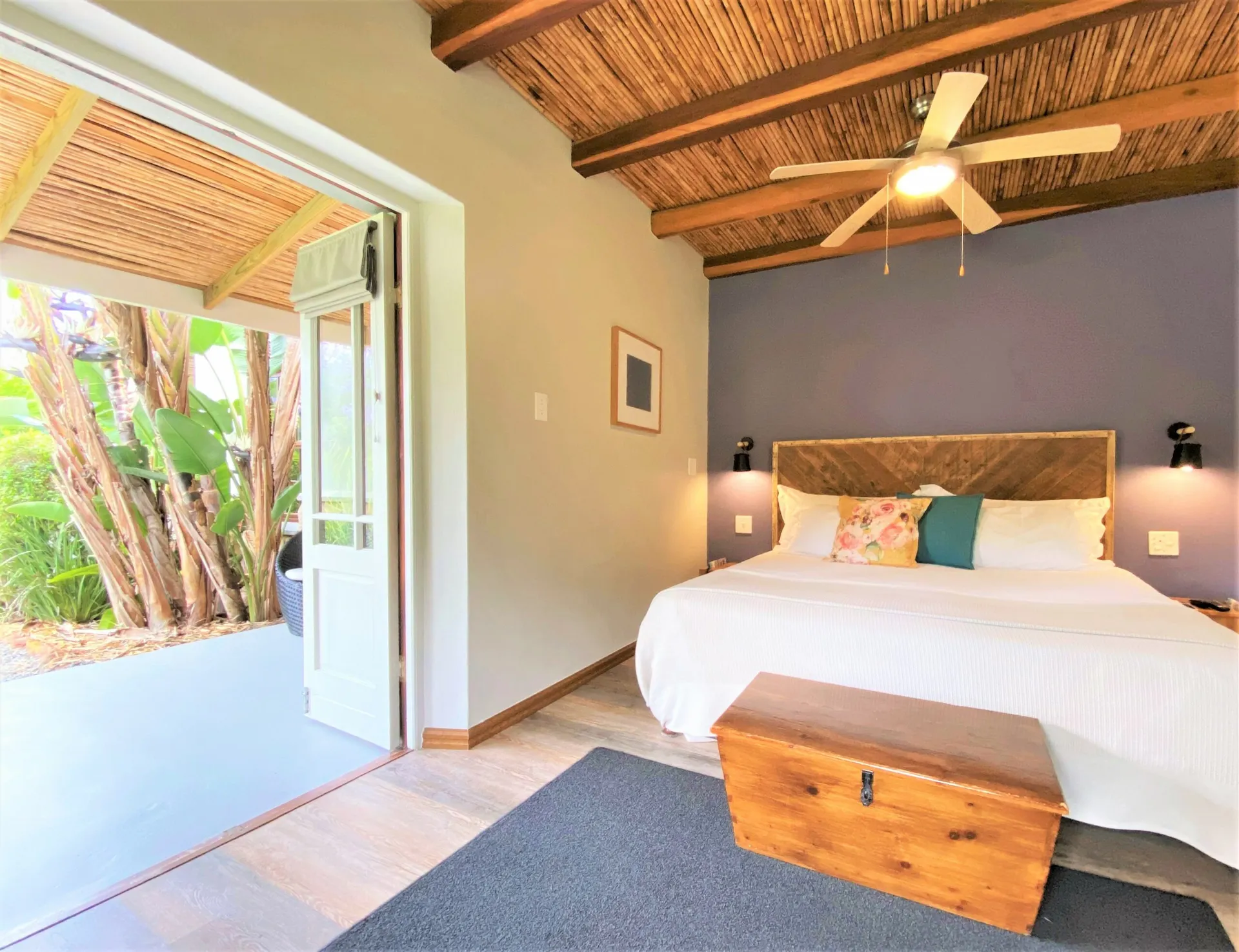 &Olives Travel-Zuid-Afrika-Swellendam-Swellendam Country Lodge-luxury room