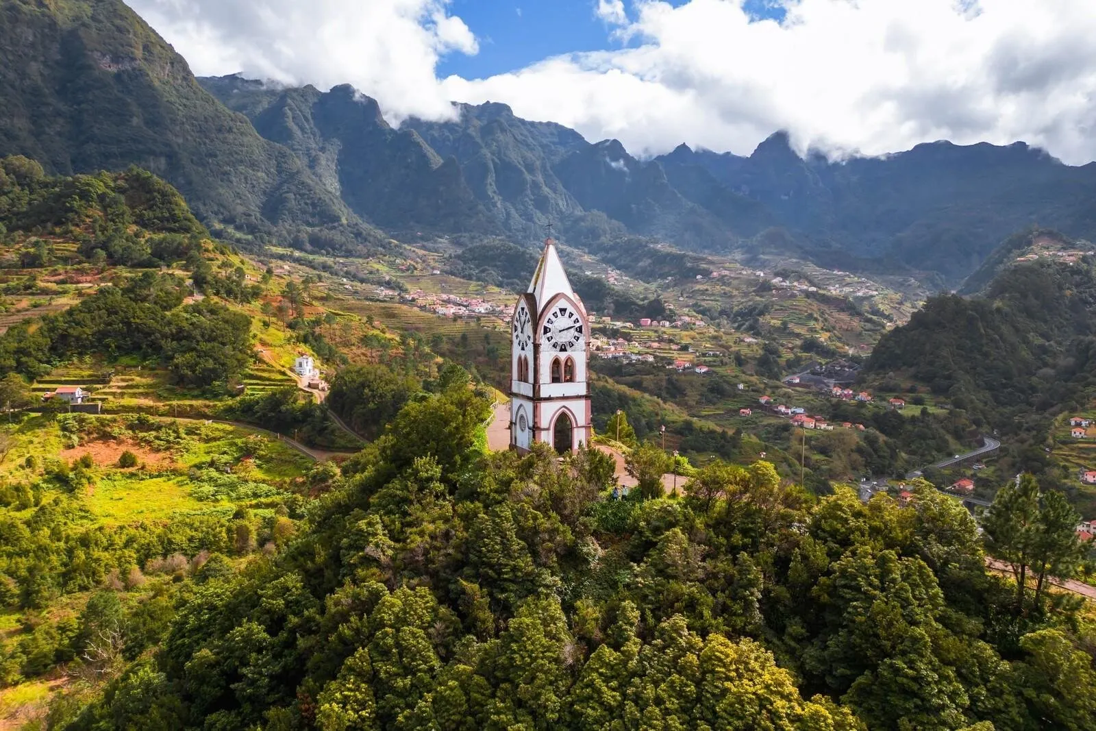 Eilandhoppen Madeira & Porto Santo - Sao Vicente Vallei