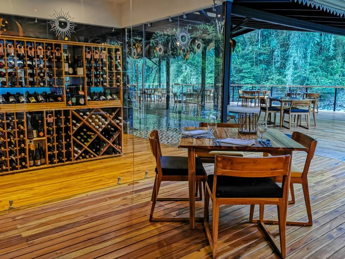 AndOlives-CostaRica-PacuareLodge-res1