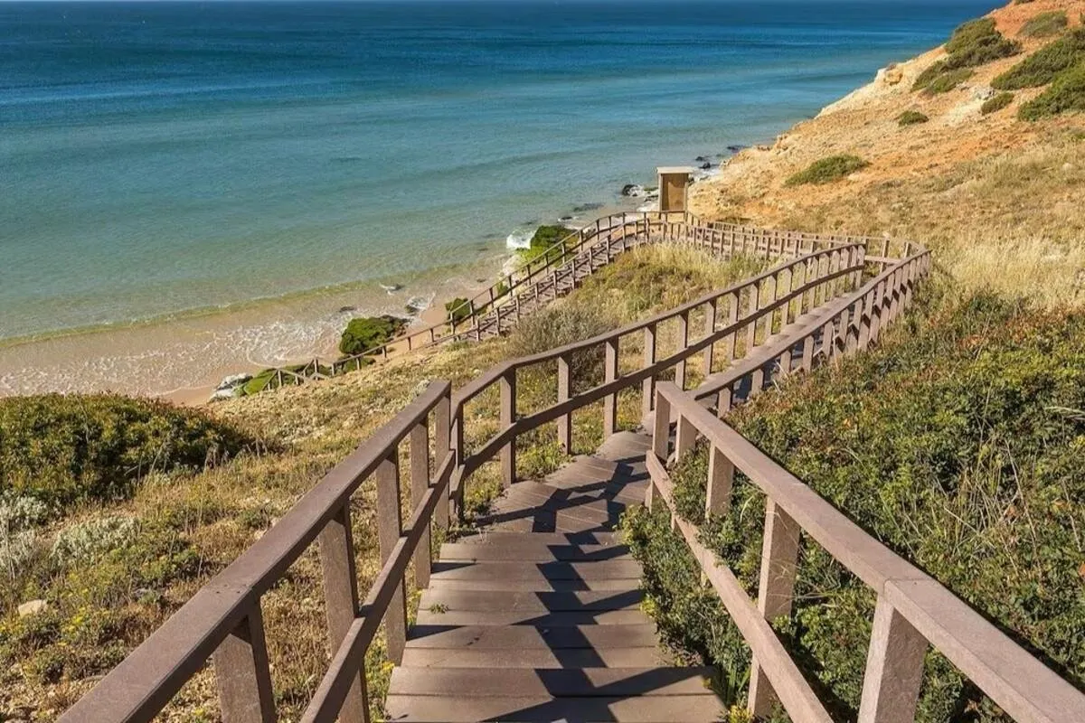 NAU Salema Beach Village - strand