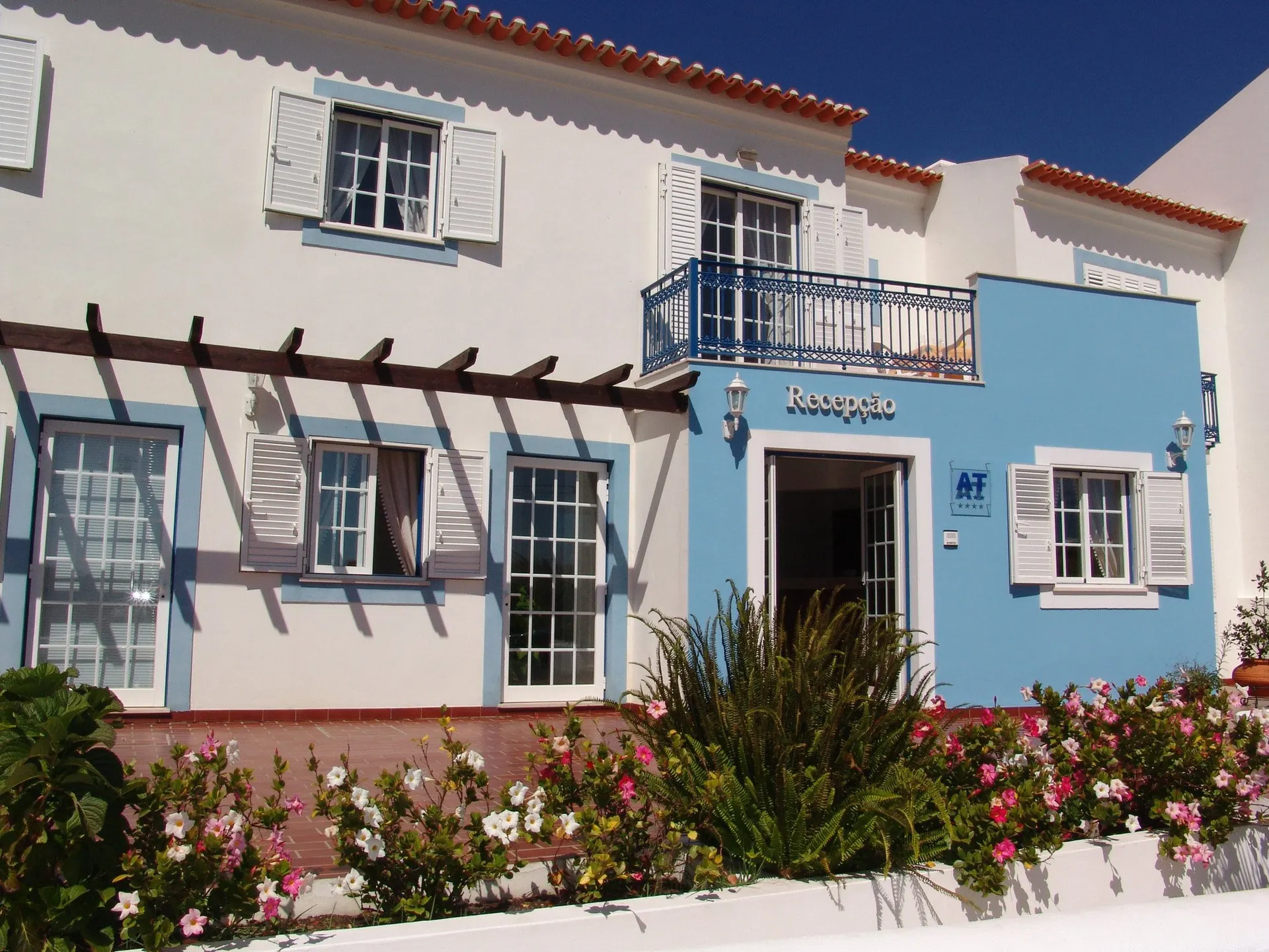 Pátios da Vila Boutique Apartments.