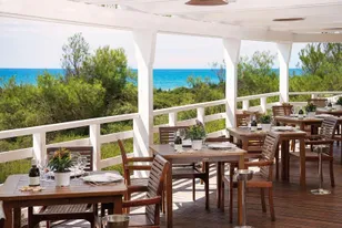 Alborea Ecolodge Resort - terras strand restaurant